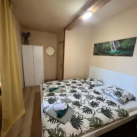 Haus Palazzo *
