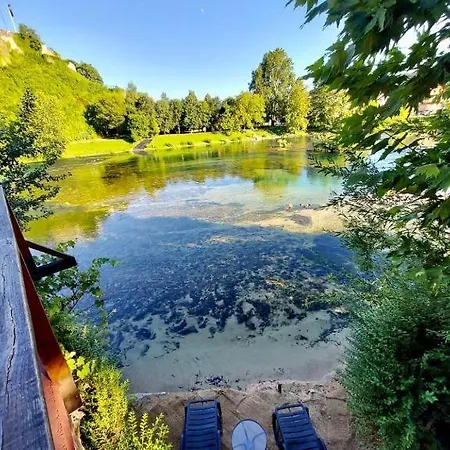 Haus Palazzo * Bosanska Krupa